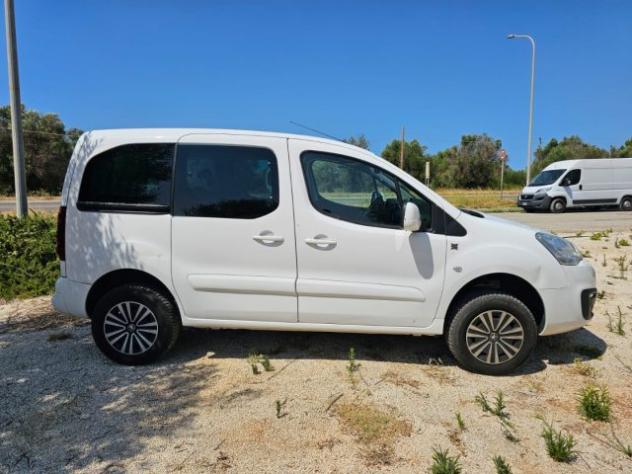 PEUGEOT Partner Tepee 1.6 BlueHDi 100 CV 4x4 Active Traction rif. 23823320 - Foto 4
