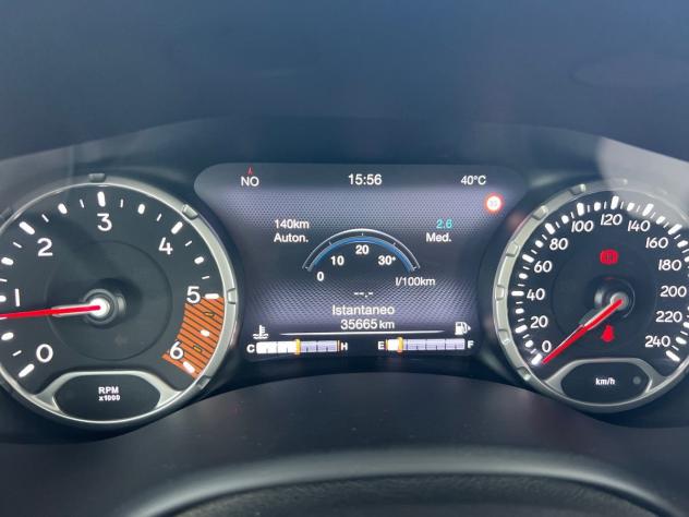 Jeep Renegade 2019 1.6 mjt Limited 2wd 130cv - Foto 8