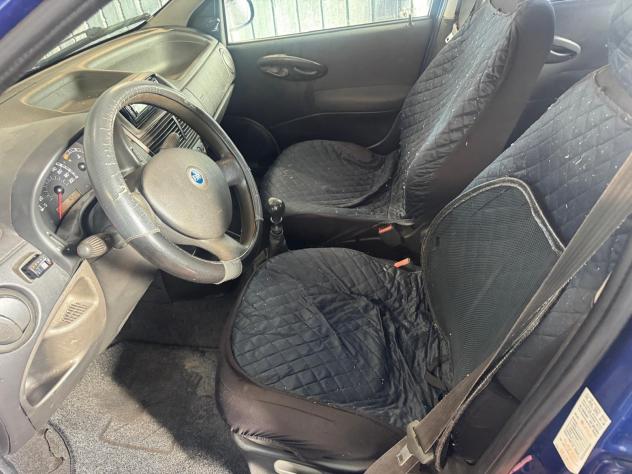 Fiat Punto Classic 1.2 5 porte Natural Power Active - Foto 8