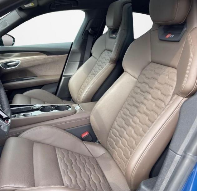 Audi E-tron GT RS quattro - Foto 6