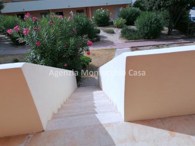Appartamento su due livelli a pochi passi dal mare – Completamente arredato - Foto 13