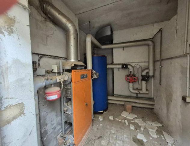 Immobile in asta di 405 m² con più di 5 locali in vendita a Acquasparta - Foto 16
