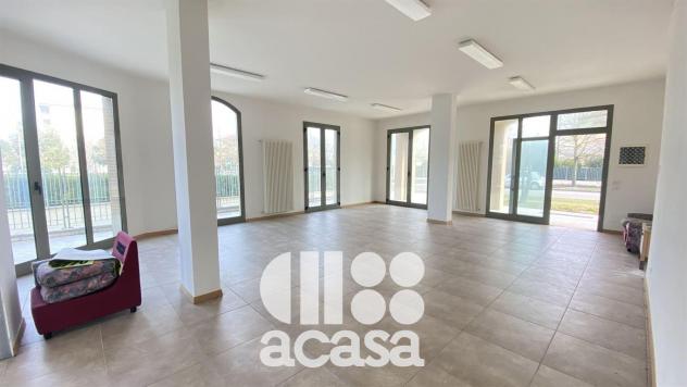 BELLISSIMI LOCALI - Foto 4
