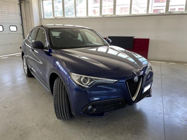 Alfa Romeo Stelvio Stelvio 2.2 t Executive Q4 210cv auto - Foto 3