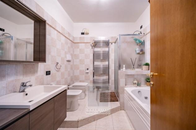 PORZIONE DI CASA VISTA LAGO A OLGINATE - Foto 11