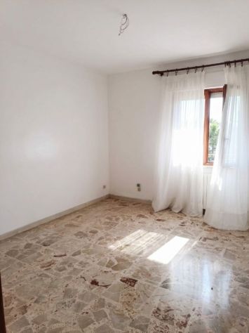 Ampio e Luminoso Quadrivano (120mq) con Vista – Via Atenisio, Taranto - Foto 9