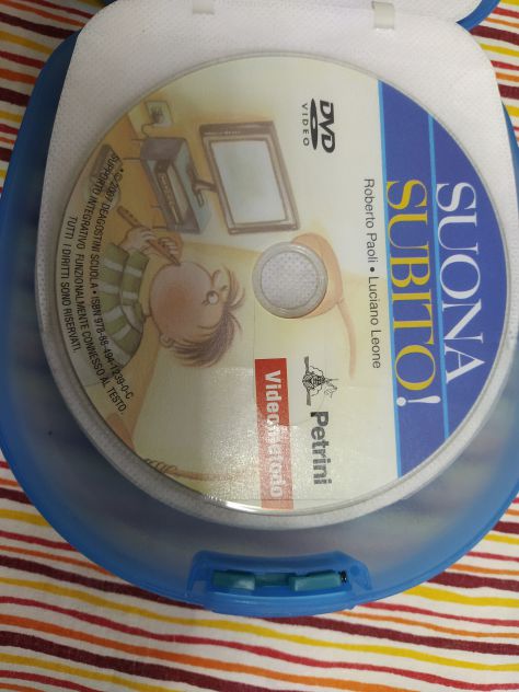 R84 -cd  SUONA SUBITO