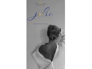 Jolie
