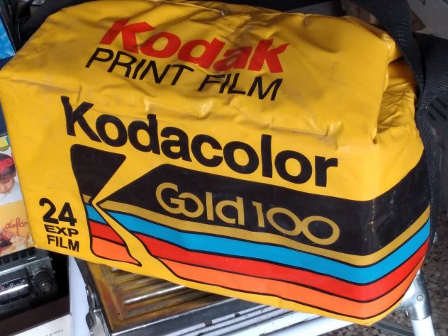 RARO GADGET PUBBLICITARIO DELLA KODAK - BORSA TERMICA ANNI 80