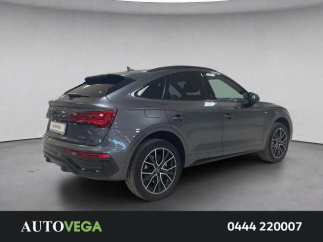 AUDI Q5 sportback 40 2.0 tdi mhev 12v s line quattro s-tro rif. 24117884 - Foto 4