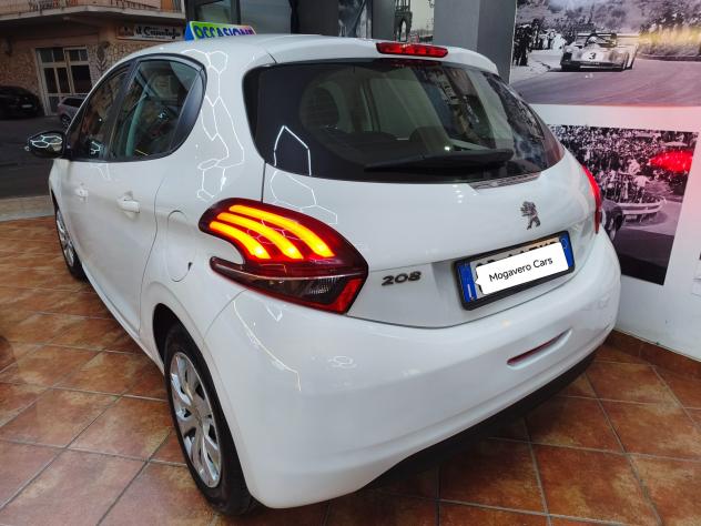 Peugeot 208 1.5 diesel 75CV - Foto 6