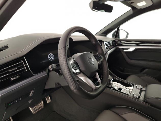 Volkswagen Touareg 3.0 V6 TDI SCR 170kW R-Line Final Edit - Foto 8
