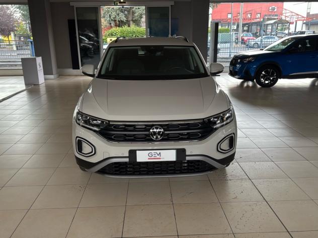 Volkswagen T-Roc 1.0 TSI Edition Plus + Fari Performance - Foto 8