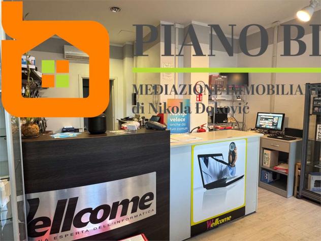 A000294 - SPAZIOSO NEGOZIO IN CENTRO CITTA' - Foto 6
