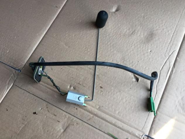 Galleggiante Sonda livello Benzina YAMAHA TMax 500 2001 2007