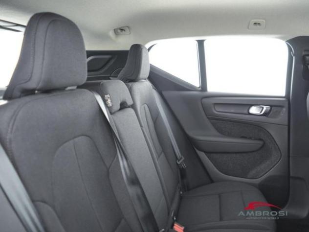 VOLVO XC40 B3 Mild hybrid Benzina Essential rif. 23986878 - Foto 10