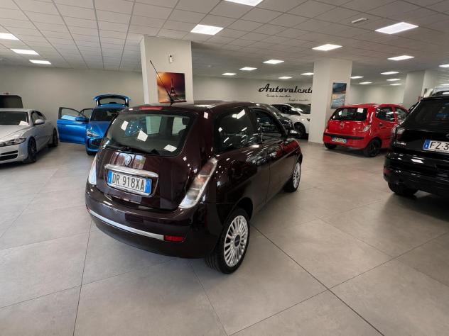Lancia Ypsilon 1.2 benzina 60cv 2008 km 125000 - Foto 3