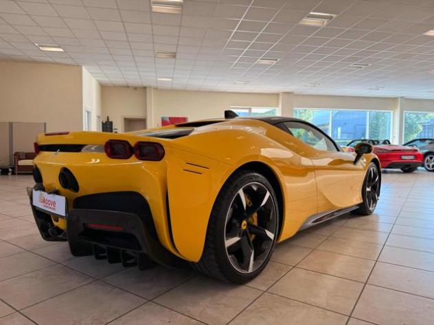 FERRARI SF90 Stradale rif. 23935548 - Foto 4