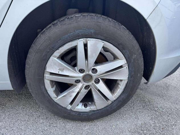 Volkswagen Golf 2.0 TDI DSG SCR Life-2022 - Foto 10