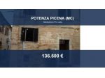 Immobile in asta di 196 m² con più di 5 locali in vendita a Potenza Picena