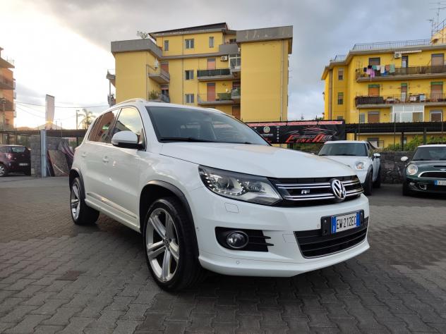 Volkswagen Tiguan 2.0 TDI 177 CV 4MOTION DSG R-Line - Foto 3