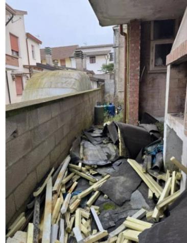 Immobile in asta di 182 m², box auto in vendita a Goro - Foto 3
