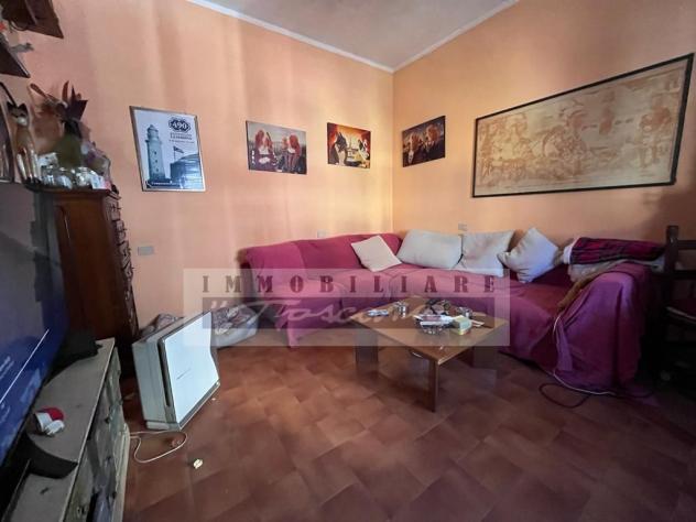 CASA INDIPENDENTE di 10 vani e di 192 mq (VIAREGGIO - Viareggio) rif. A732 - Foto 7