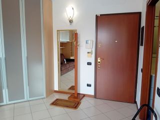 Ampio Monolocale arredato MM3 Affori Centro
