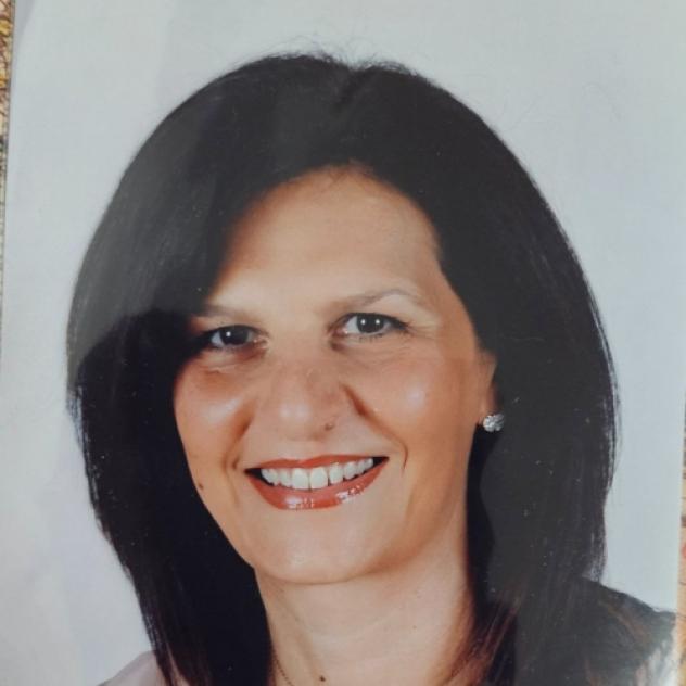 Tiziana cerca una babysitter - lavoro da babysitter a Brescia