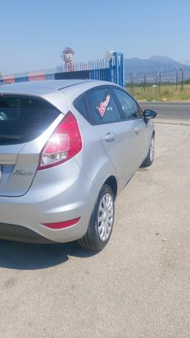 Ford Fiesta 1.4 5 porte Bz.- GPL Titanium - Foto 4