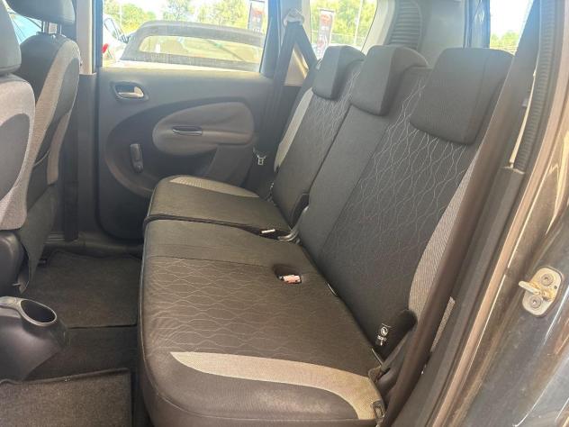 CITROEN - C3 Picasso - 1.6 HDi 90 Seduction - Foto 8
