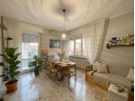 BILOCALE CON INGRESSO INDIPENDENTE, BALCONE E BOX