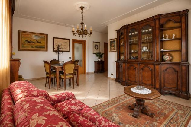 Appartamento in vendita a San Lorenzo Alle Corti - Cascina 129 mq Rif: 1451871