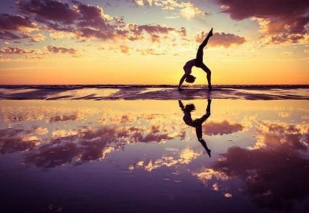 Esperta in massoterapia e relax : corpo sano per una mente sana