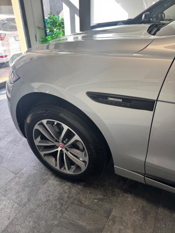 Jaguar F-Pace 2.0 D 180 CV R-Sport Tetto Apribile - Foto 7