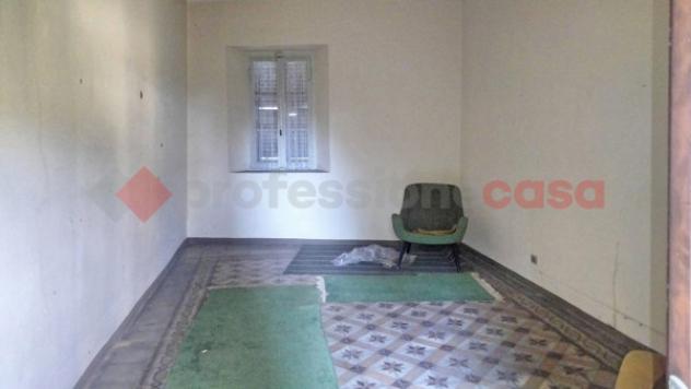 Casa indipendente di 380 m² con più di 5 locali e box auto in vendita a Agrate Conturbia - Foto 11