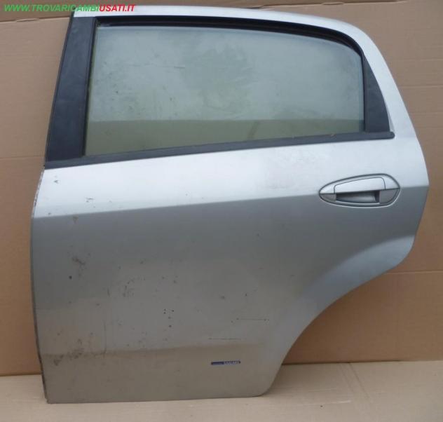 PORTA POST.S. ORO MET.  Carrozzeria  Lamierati esterni  Porte  Porta post. sx. FIAT - GRANDE PUNTO - 01-09-2005 - 01-12-2011, FIAT - GRAND