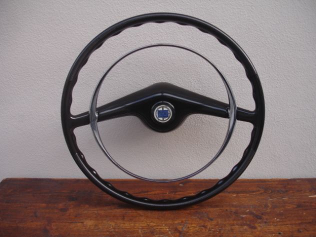 VOLANTE LANCIA FULVIA BERLINA