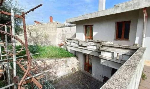 Immobile in asta di 445 m² con più di 5 locali e box auto in vendita a Samugheo - Foto 2