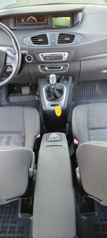 Renault Scenic Scic XMod dCi 110 CV EDC Bose - Foto 8