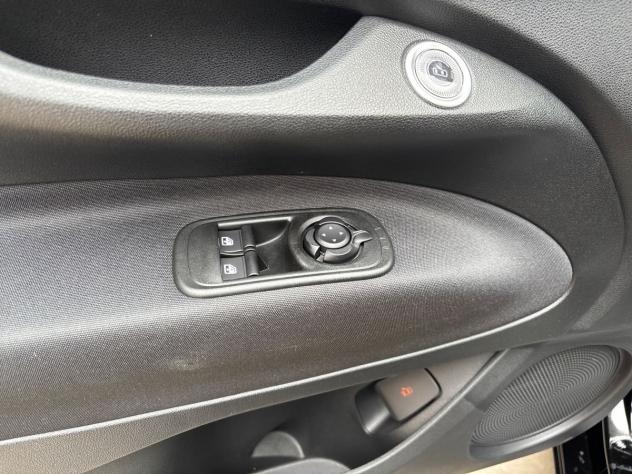 FIAT 500 IV 2020 - 1.0 hybrid Icon - Foto 10