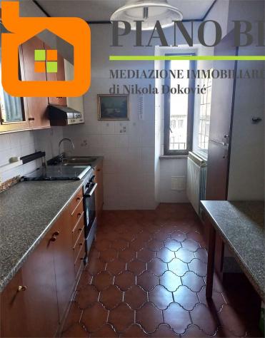 V000543 - APPARTAMENTO CON SOLAIO E CANTINA - possibilità BOX - Foto 4