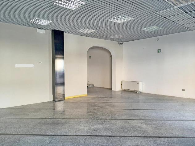 Ufficio in affitto a Porcari 90 mq Rif: 1061717