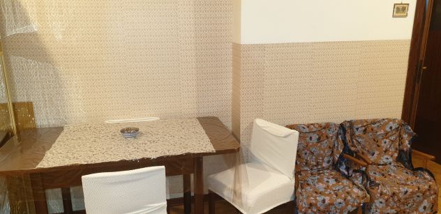 Trilocale arredato con balcone in zona Valmaura - Foto 2