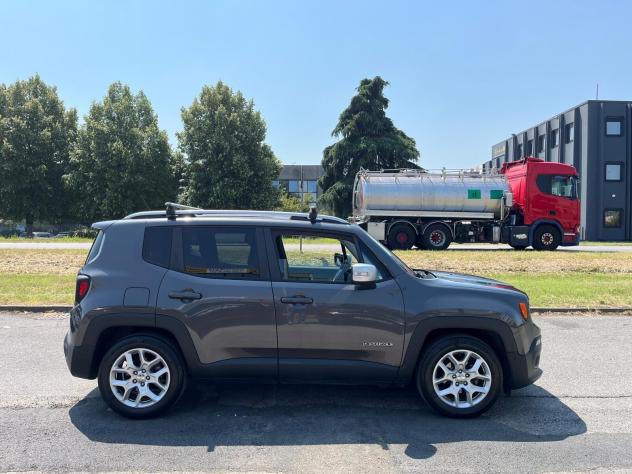 Jeep Renegade 1.6 Mjt 120 CV Longitude - Foto 5