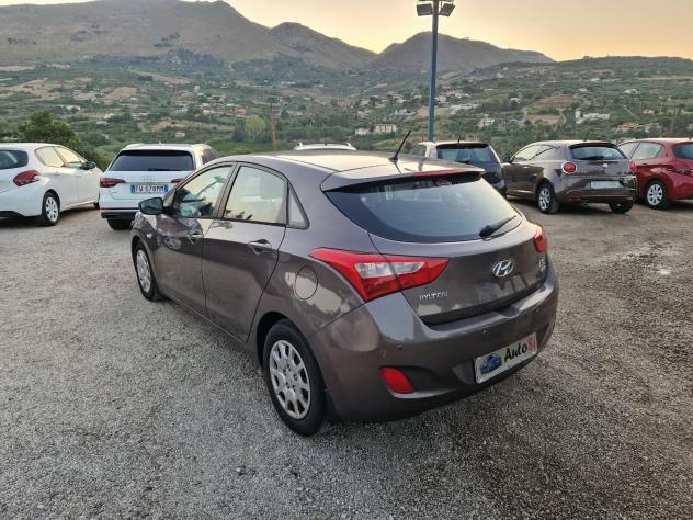 Hyundai i30 1.4 CRDi 5p. 90 CV - Foto 7