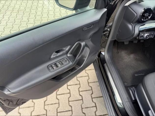 MERCEDES-BENZ A 180 Executive rif. 23803347 - Foto 9