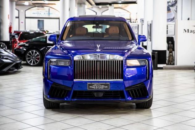 ROLLS-ROYCE Cullinan FULL SPECS|BESPOKE AUDIO&INTERIOR|REAR THEATRE rif. 23547297 - Foto 2