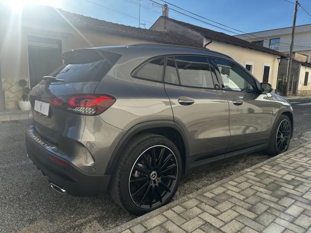Mercedes-Benz GLA GLA 180D in allestimento Premium / AMG Line - Foto 6