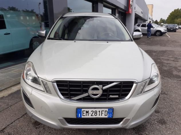 Volvo XC60 D5 AWD Geartronic R-design KM CERTIFIC-GARANZIA - Foto 3